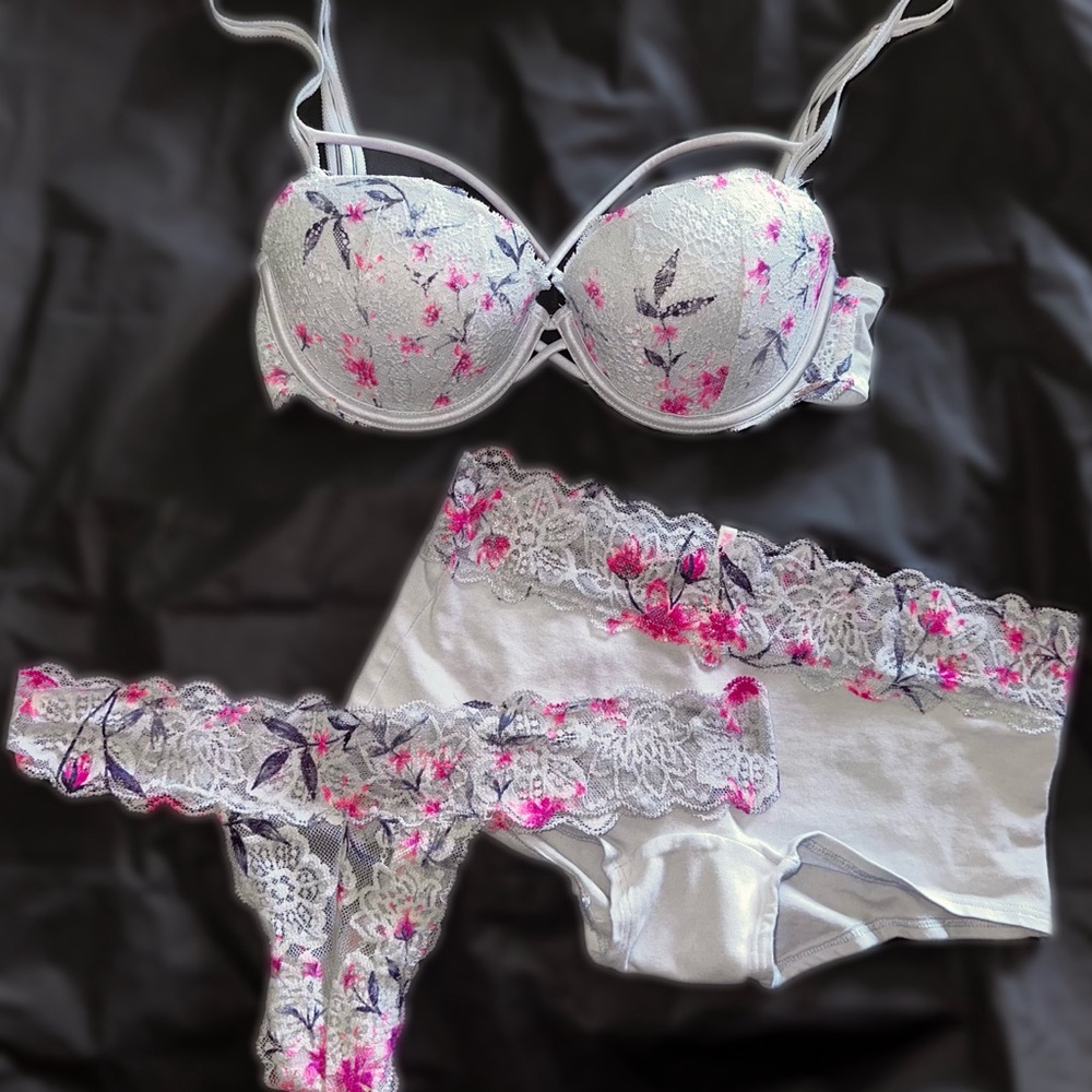 VS Lingerie 3 piece set